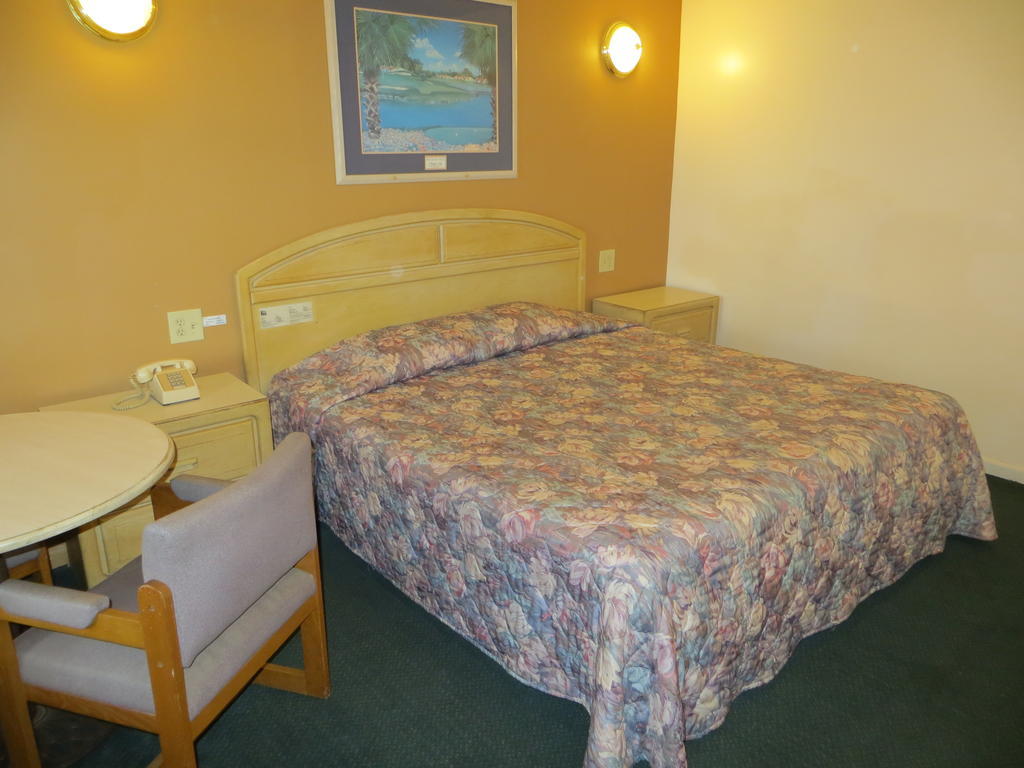 Budget Inn Sebring Bilik gambar