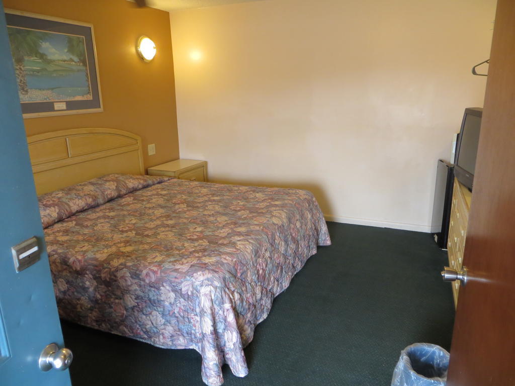 Budget Inn Sebring Luaran gambar