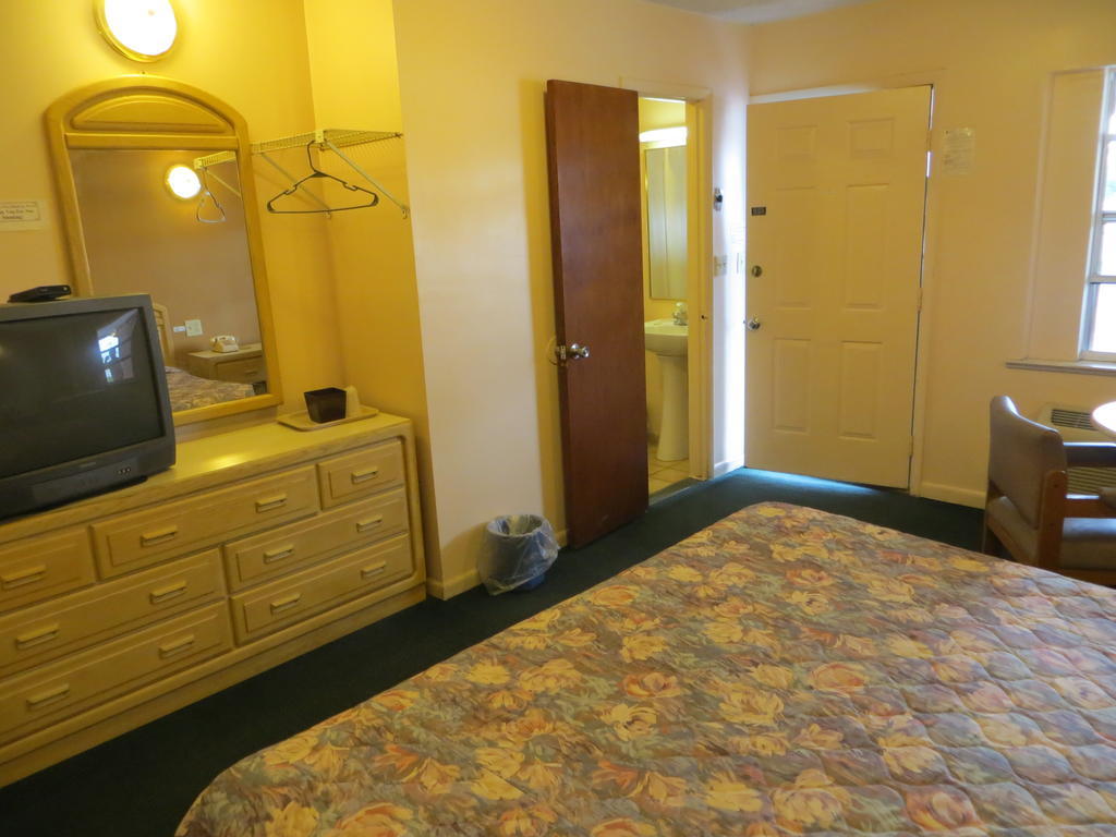 Budget Inn Sebring Luaran gambar